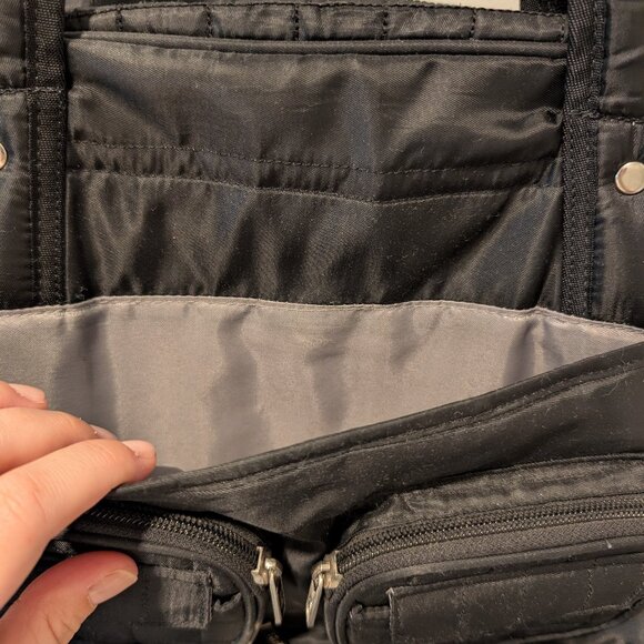 Classic Black Lug Puddle Jumper Tote Bag - Picture 2 of 12